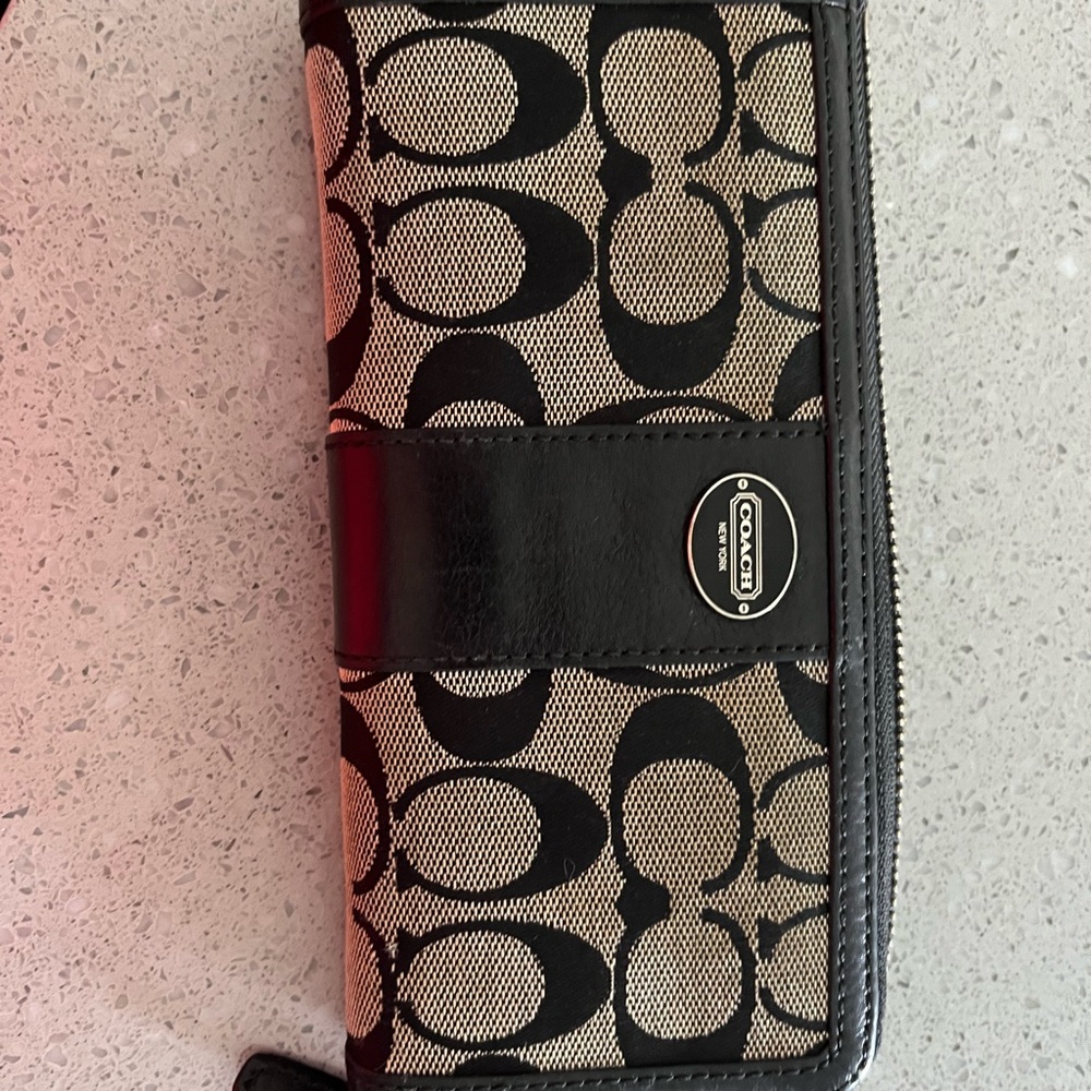 Coach wallet